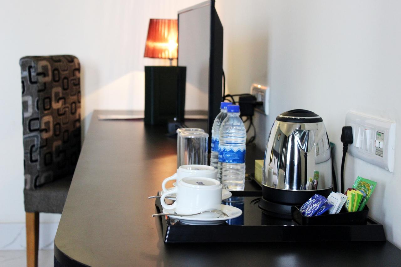 Hotel Grand Tizu Dimāpur エクステリア 写真