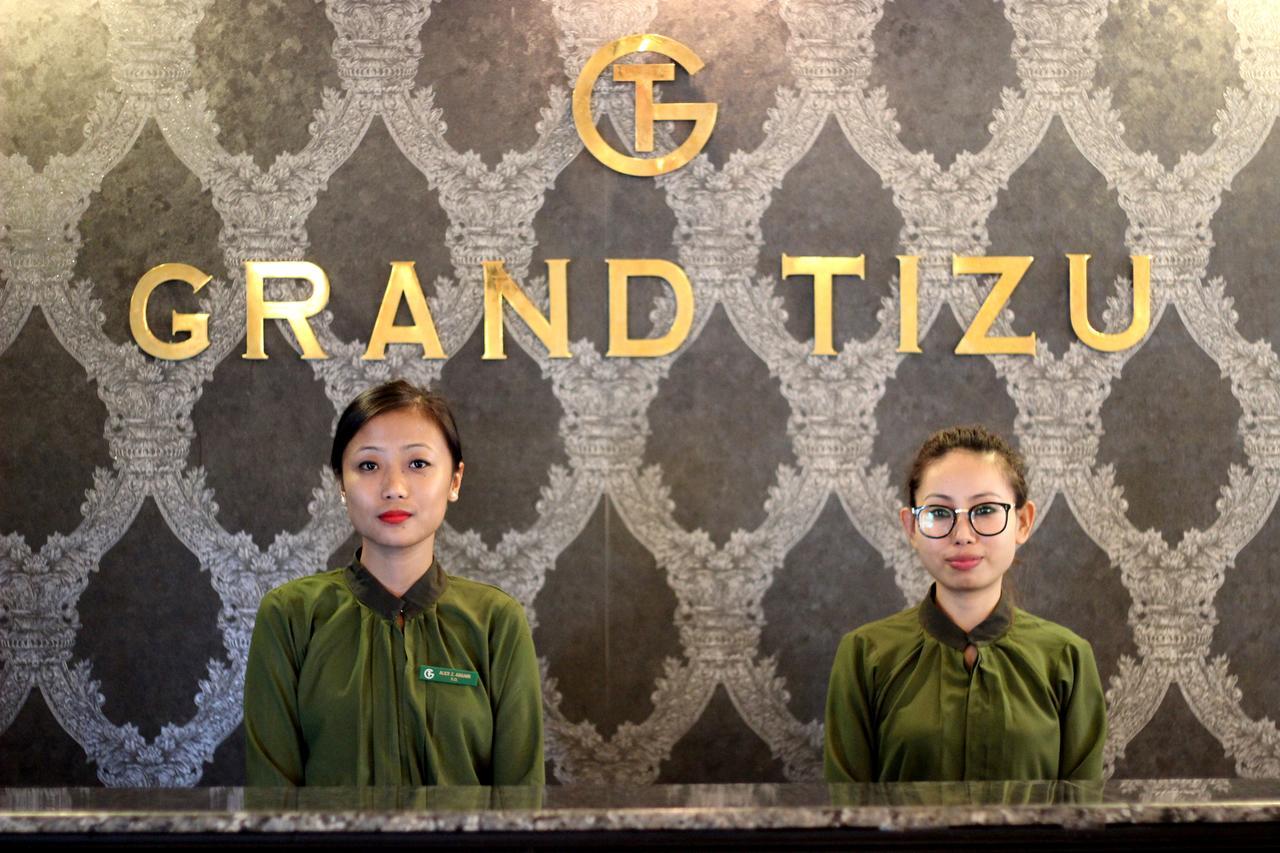Hotel Grand Tizu Dimāpur エクステリア 写真